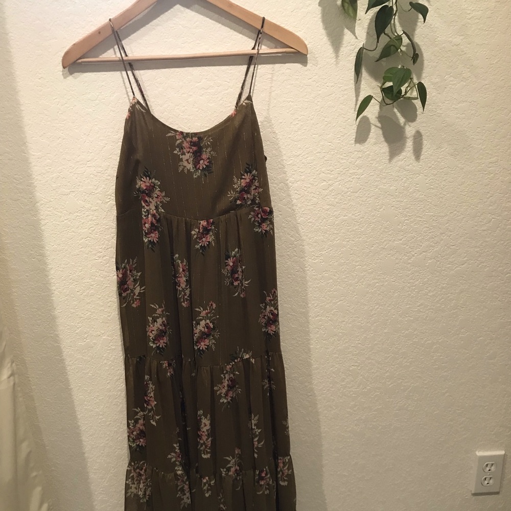 Madewell Thin Adjustable Strap Flowy Green Dress with Floral Detail
